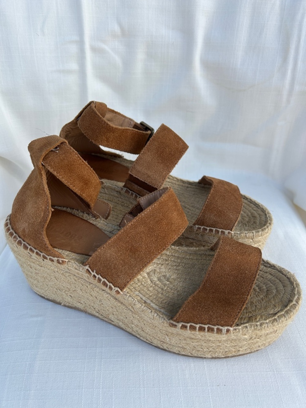 Saludos Women’s Brown Suede Espadrille Platform Sandals
